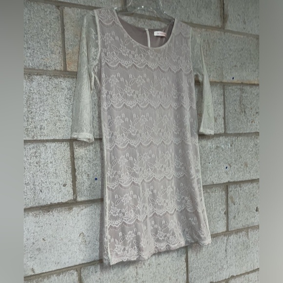 ✨beautiful lace mini dress✨ - Picture 2 of 6